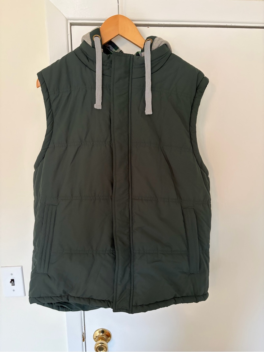Weatherproof Dark Green Hooded Puffer Vest